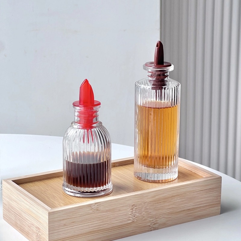 Glass Sauce Bottle Embossed Bi - Bitters Bottle Set recension och pris